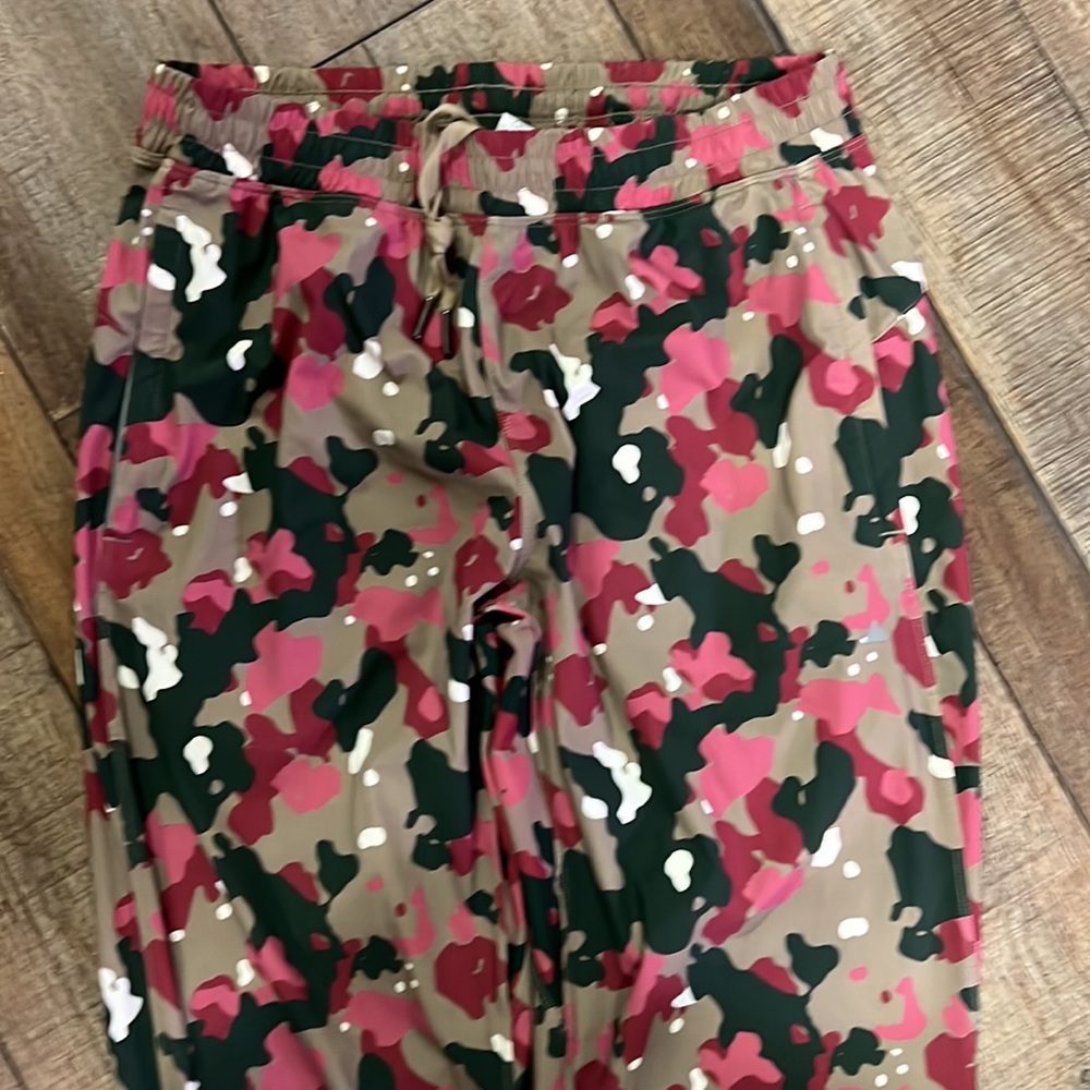 Balance Athletica Outlander Backcountry Joggers Size Medium - Picture 6 of 13
